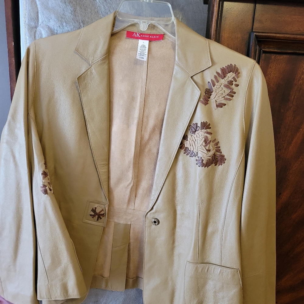 Anne Klein leather jacket size L